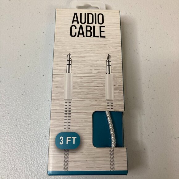 6 Ft. Aux Cable Phone to Car - 3.5mm Jack -iPad, iPod, iPhone, Android, Etc - Picture 2 of 4